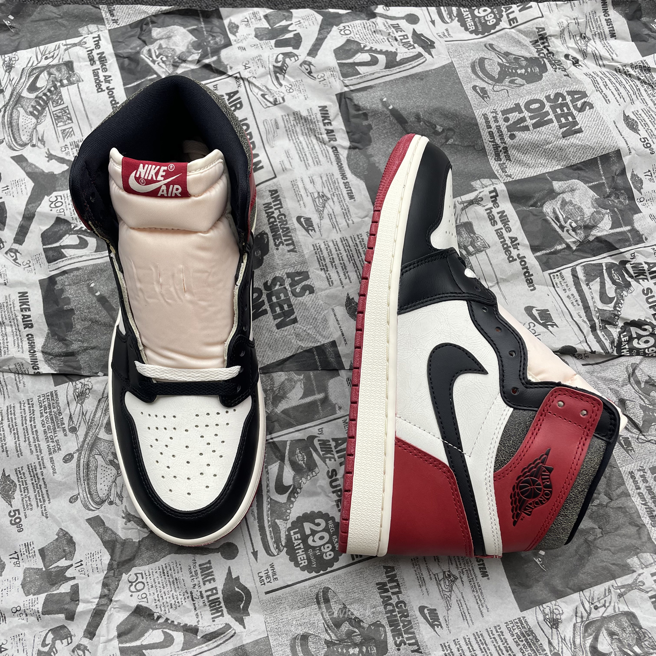 Air Jordan 1 Retro High Og Black Toe Chicago (8) - www.newkick.vip